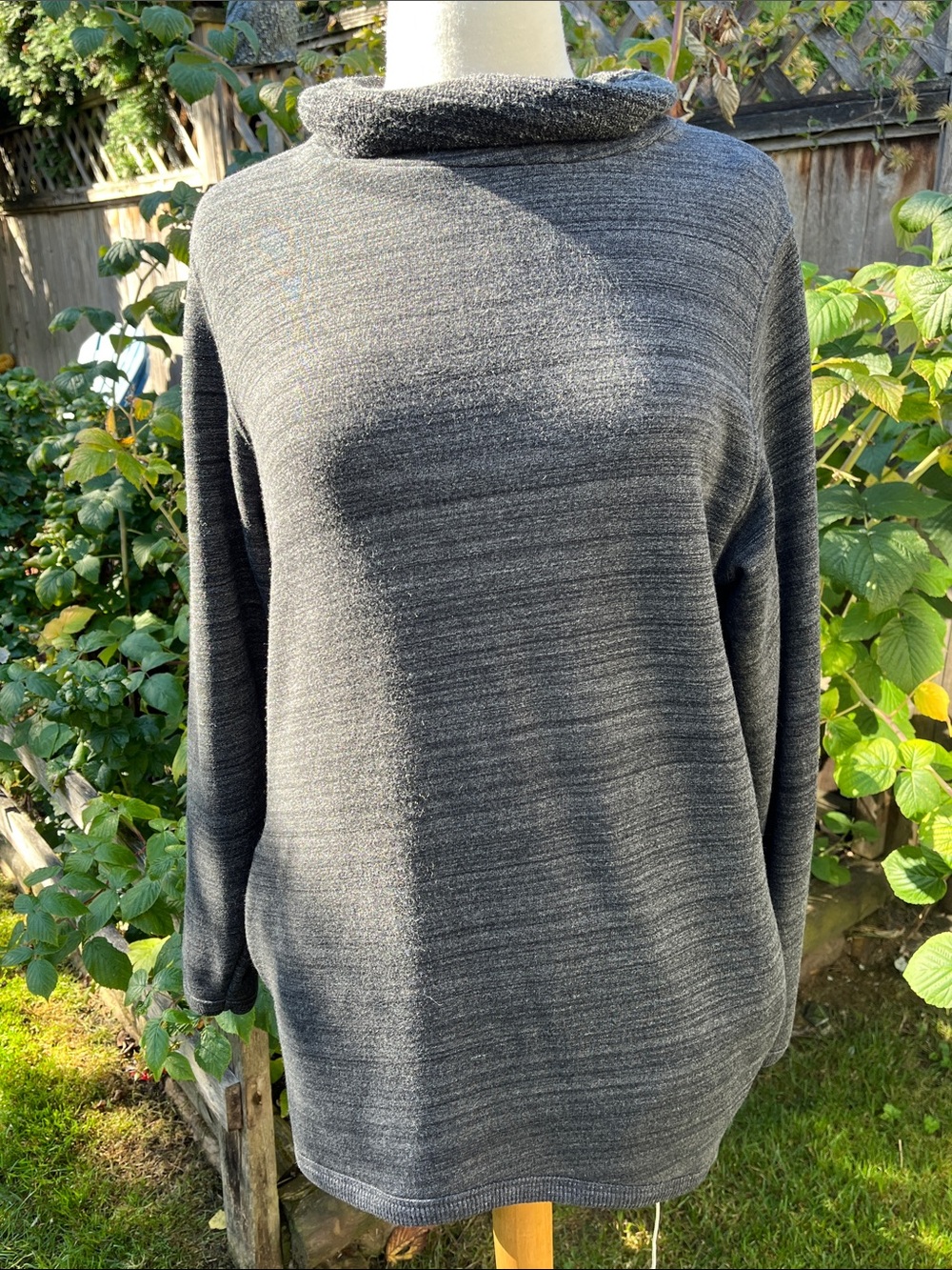 Aritzia Wilfred Free Sweater Dress